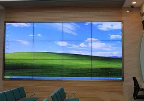 封丘液晶拼接屏的另类用法。